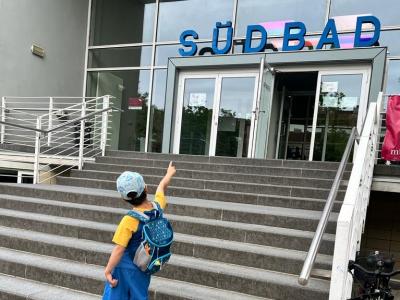 Schwimmkurse für Kinder aus geflüchteten Familien